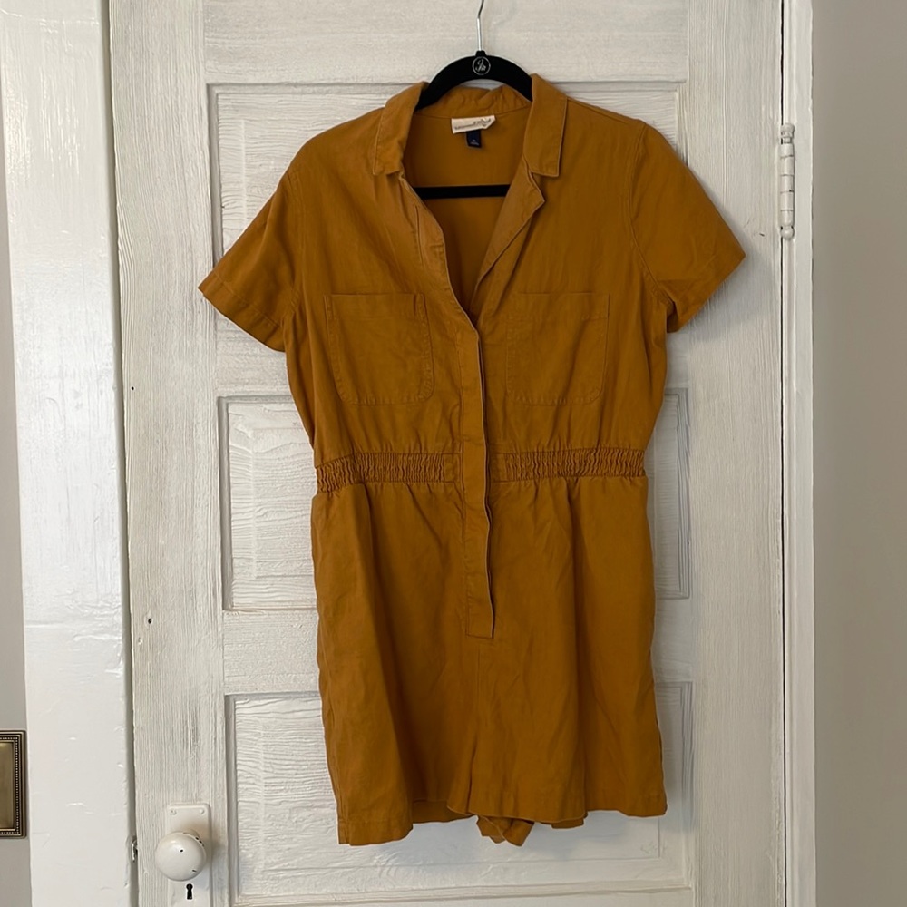 Universal Thread Romper - size M
